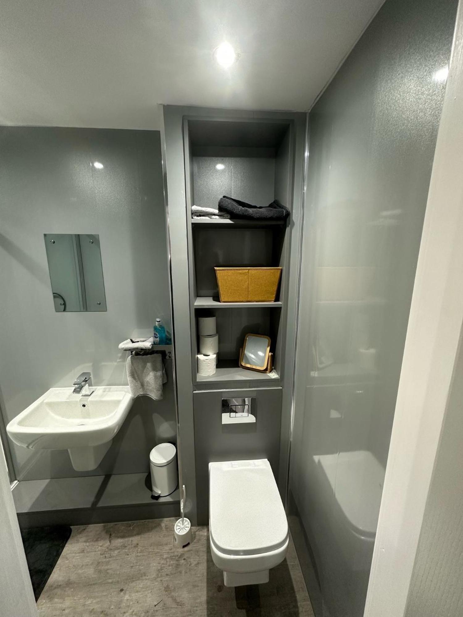 Royal Apartments Thornaby on Tees Room photo